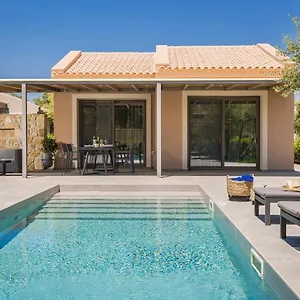 Laoura Villa Svoronata